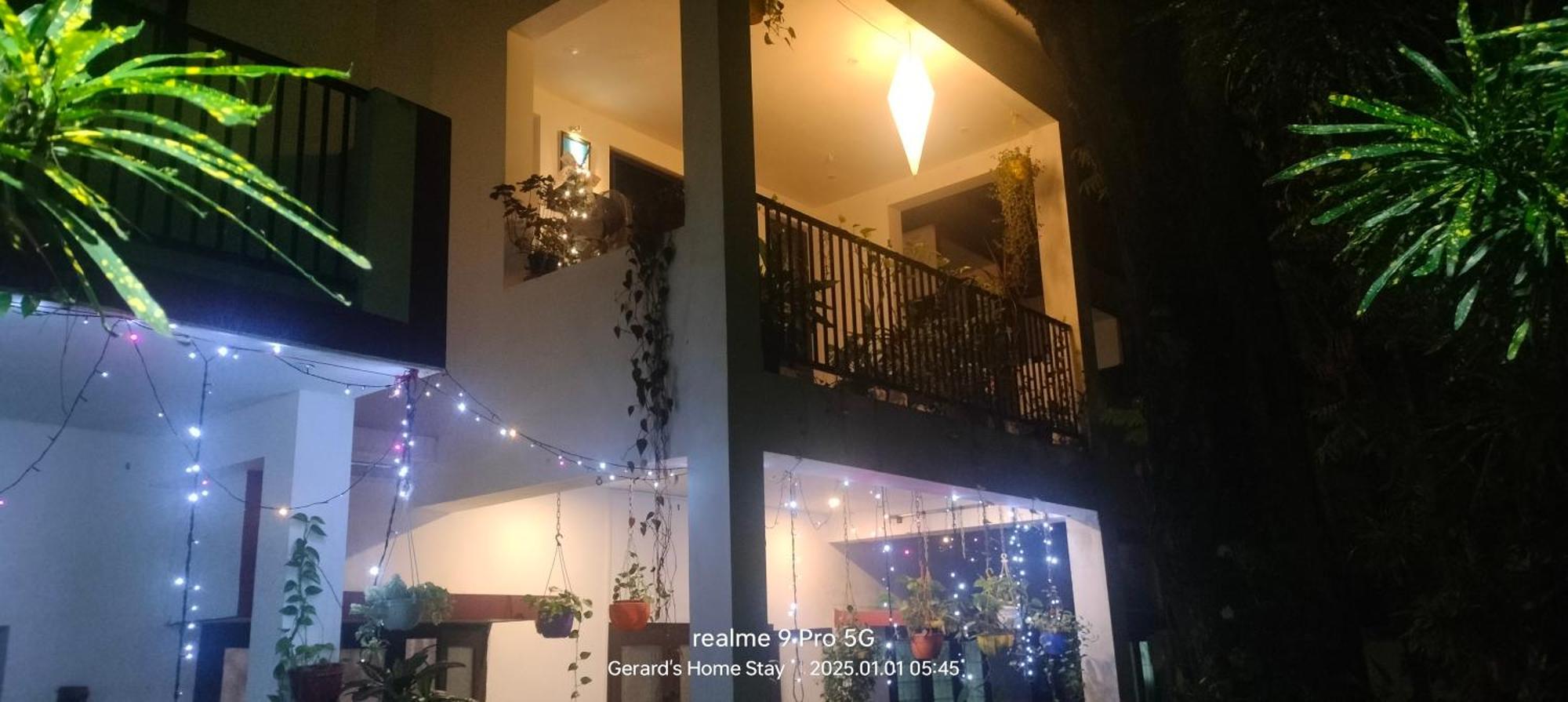 Gerards Home Stay Fortkochi Bagian luar foto